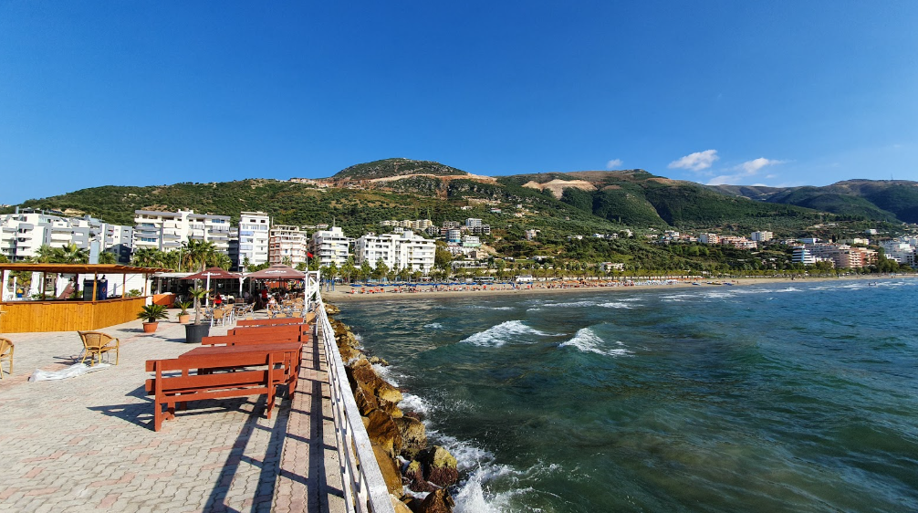 Plazhi i Ri, Vlorë, Albania